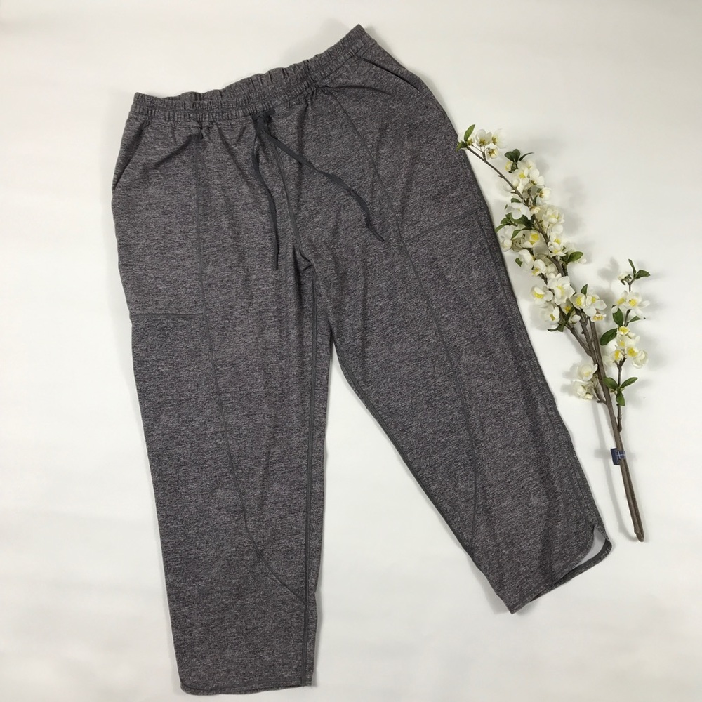 Lululemon crop pants yoga dance sz 10